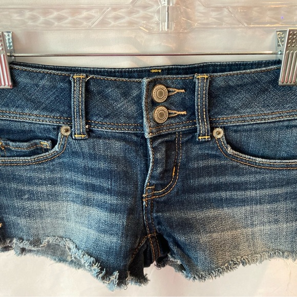 American Eagle Outfitters Other - AMERICAN EAGLE JEANS SHORTS💕SIZE 00💕